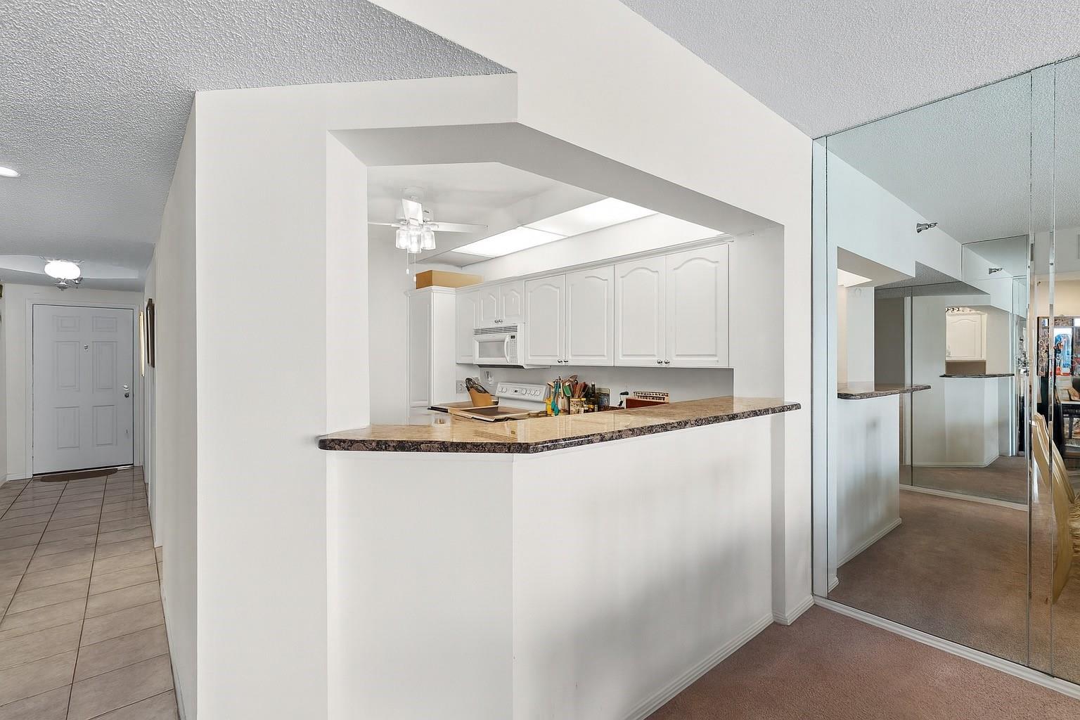 CORAL POINTE - Residential