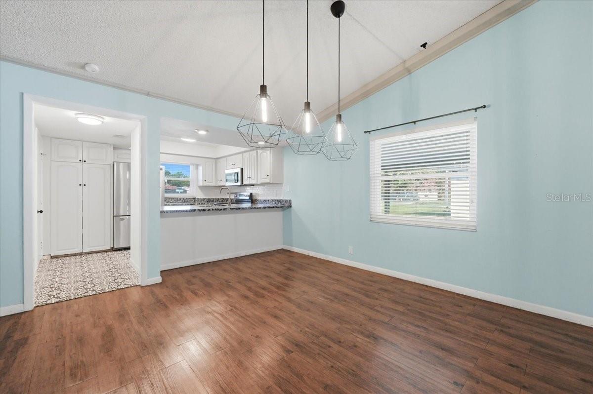 ELOISE WOODS LAKE ROY UNIT - Residential