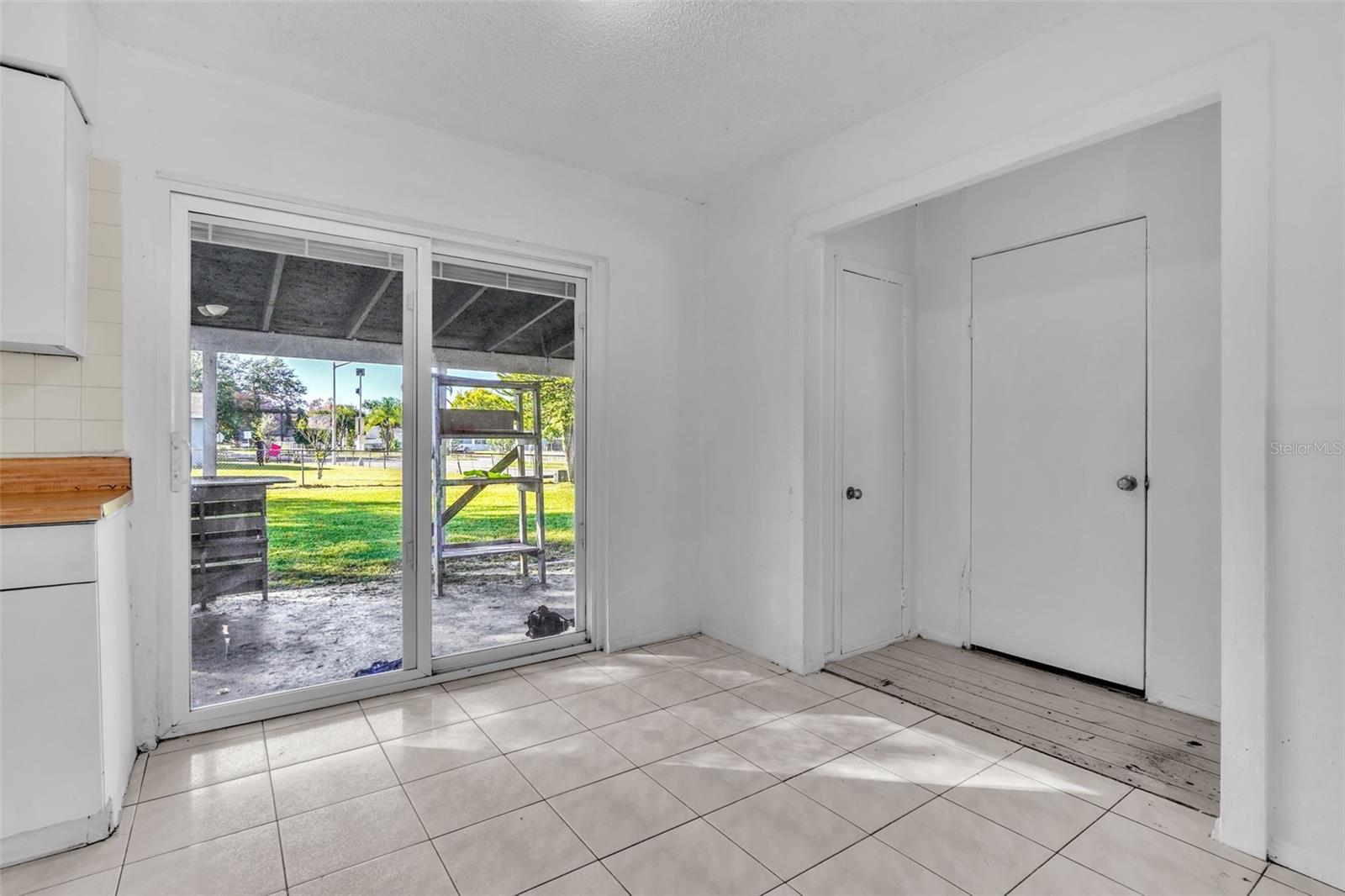 CAMELLIA GARDENS SEC 03 - Residential