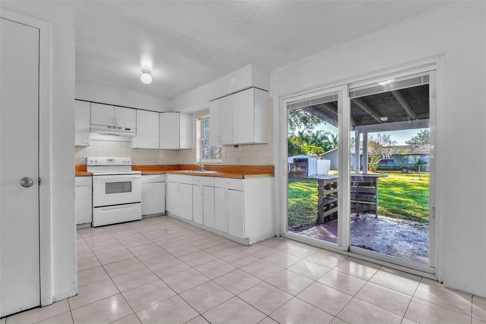 CAMELLIA GARDENS SEC 03 - Residential