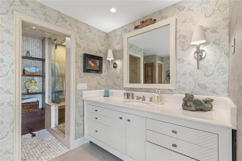 GRANADA TERRACE 2 - Residential