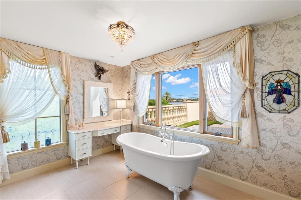 GRANADA TERRACE 2 - Residential