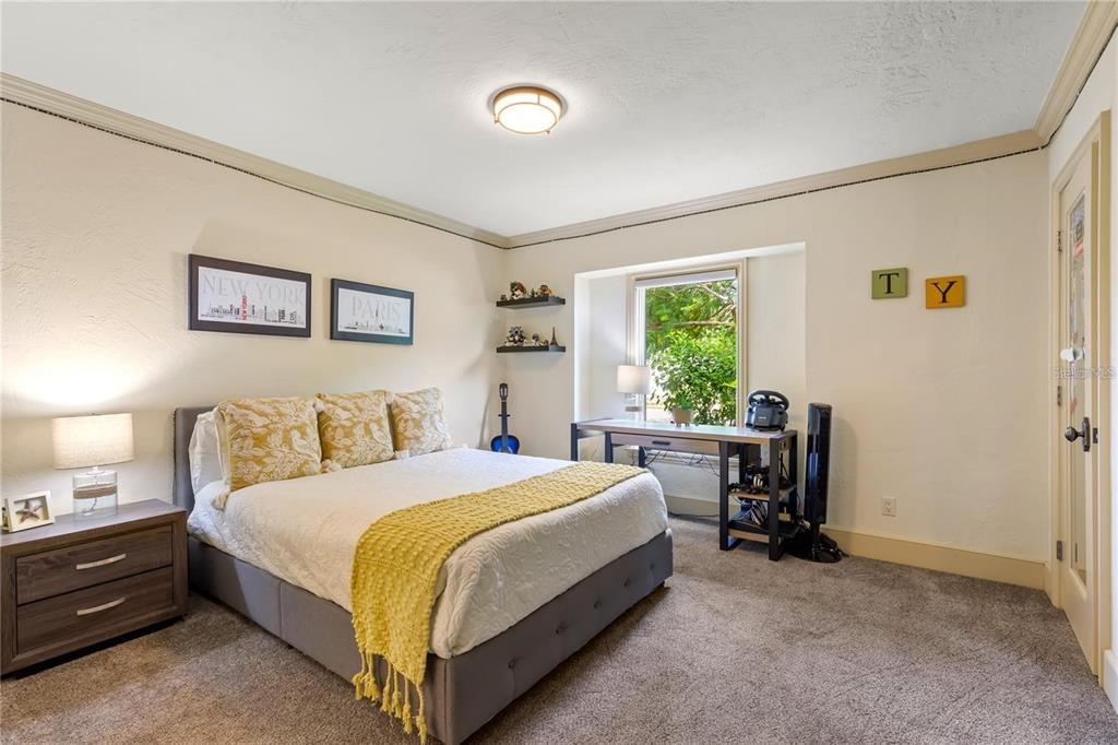 GRANADA TERRACE 2 - Residential