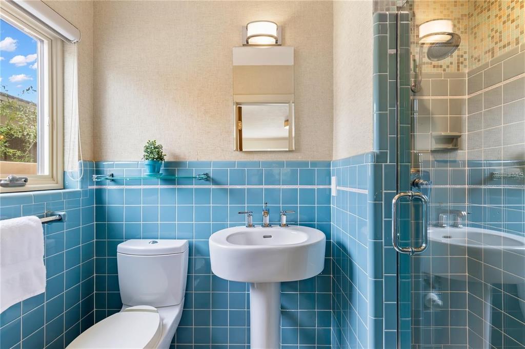 GRANADA TERRACE 2 - Residential