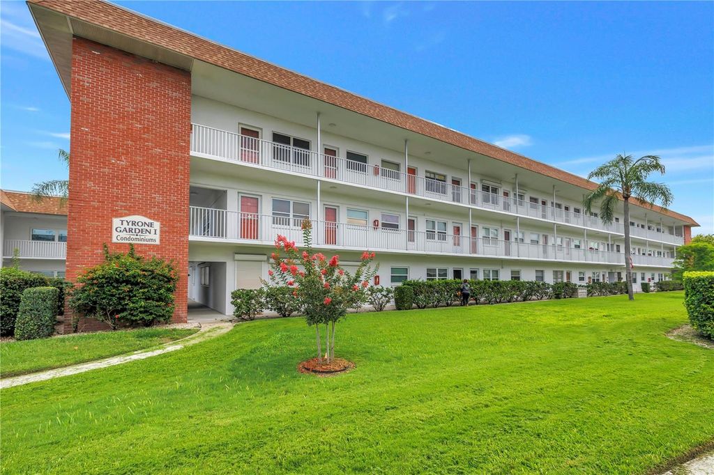 Photo of 5729 13th Avenue N #102D, St Petersburg, FL 33710 (MLS # TB8513688)