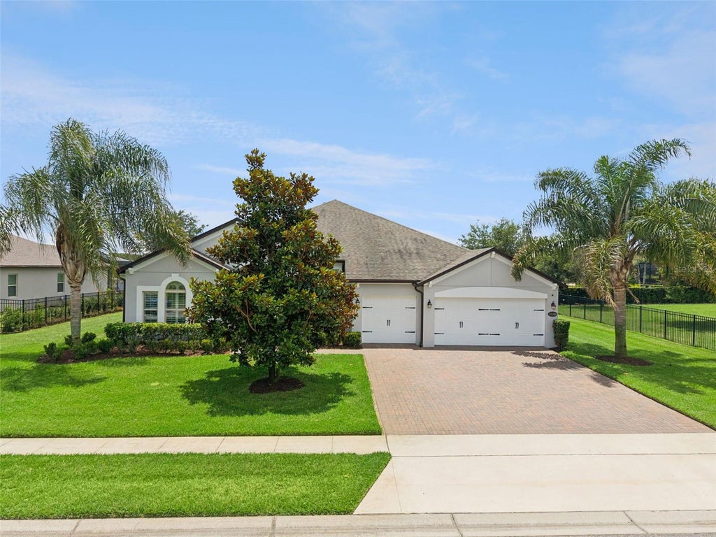 Photo of 17506 Lagoda Lane, Orlando, FL 32820 (MLS # O6414505)