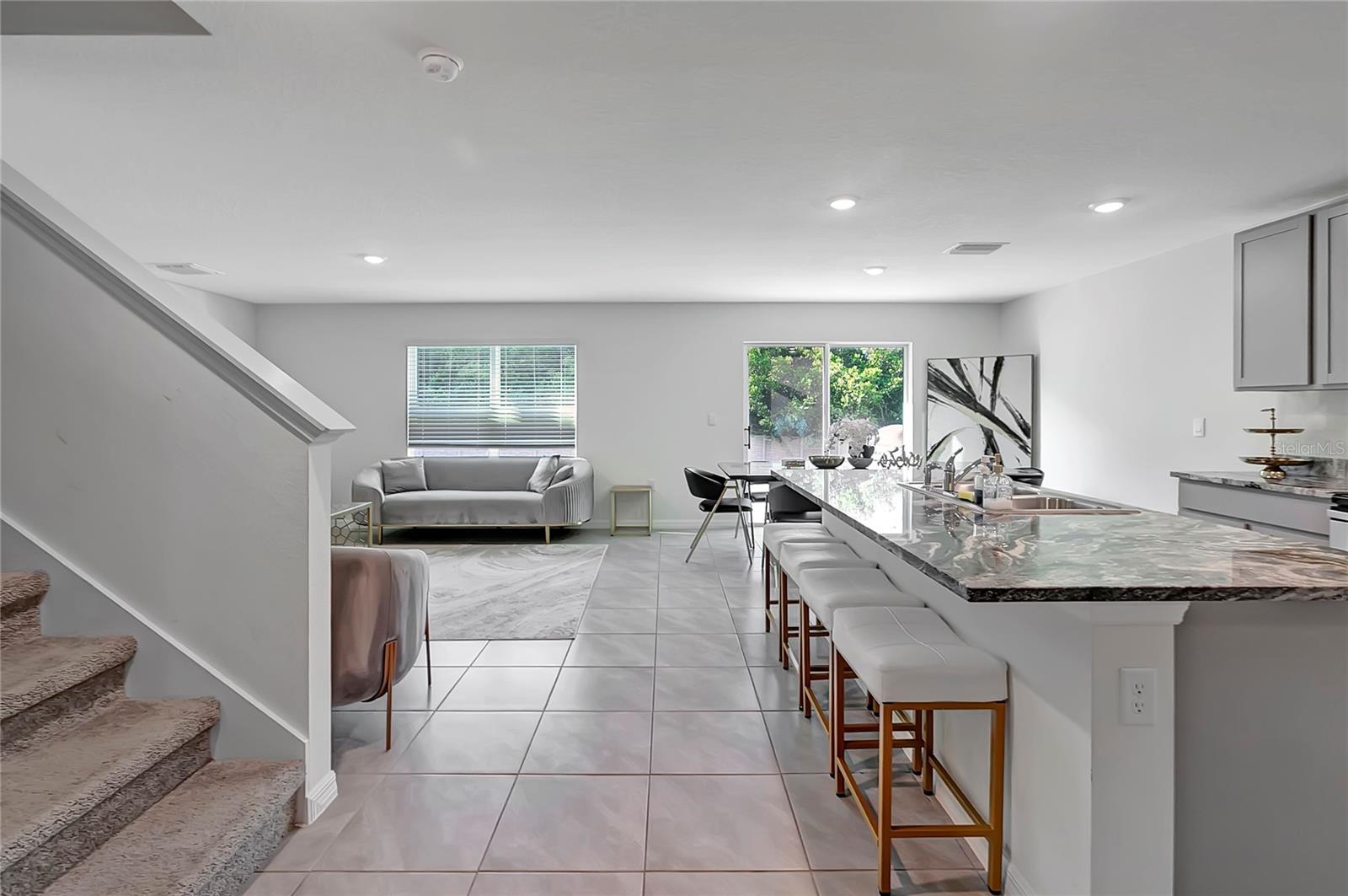 RIVER PARK - Residential