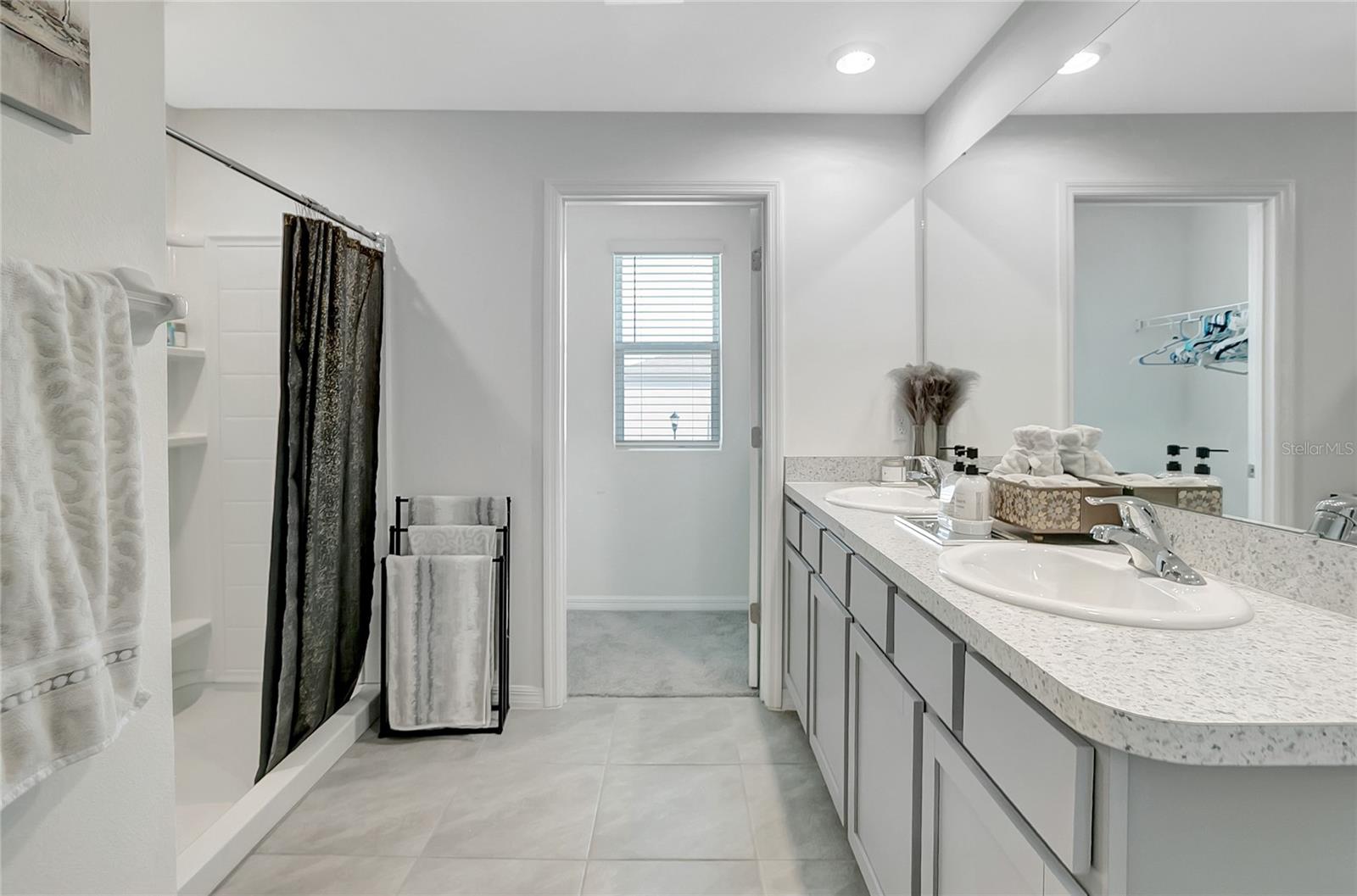 RIVER PARK - Residential