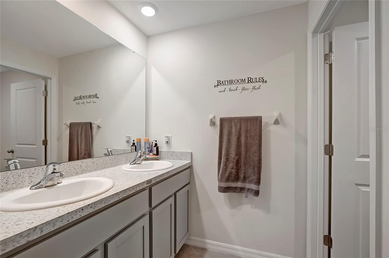 RIVER PARK - Residential