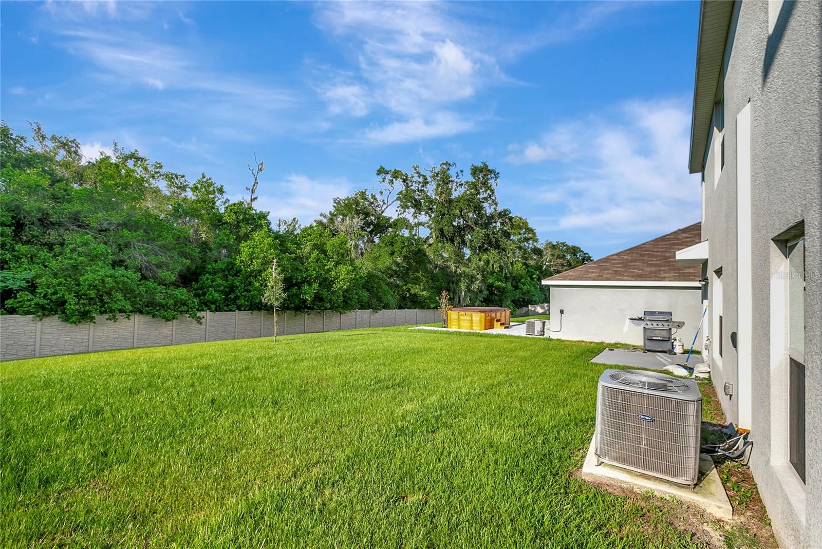 RIVER PARK - Residential