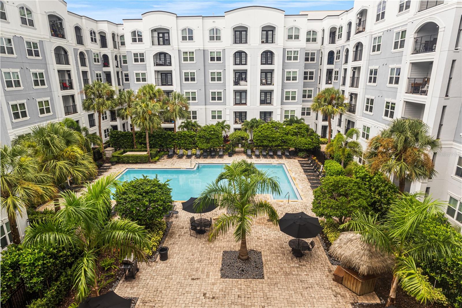 204 E SOUTH STREET 4053