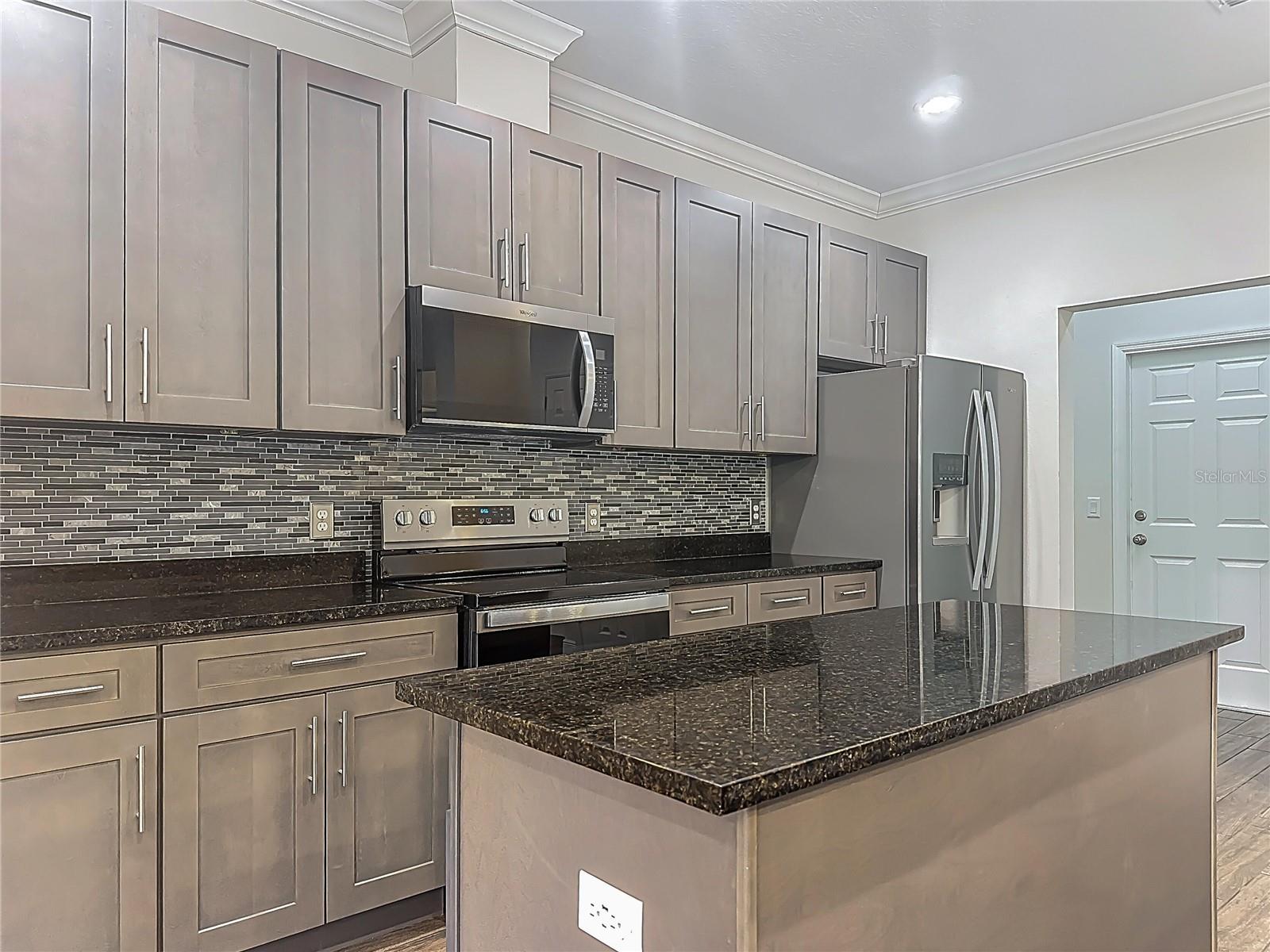 18708 REYNOLDS PARKWAY