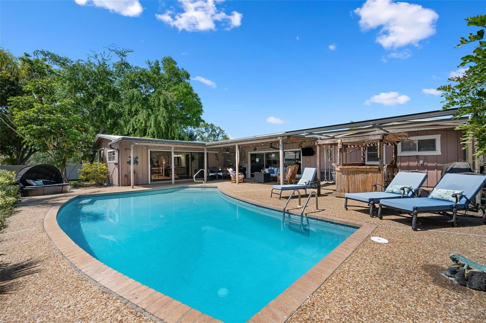 SHORE ACRES HEIGHTS - Residential