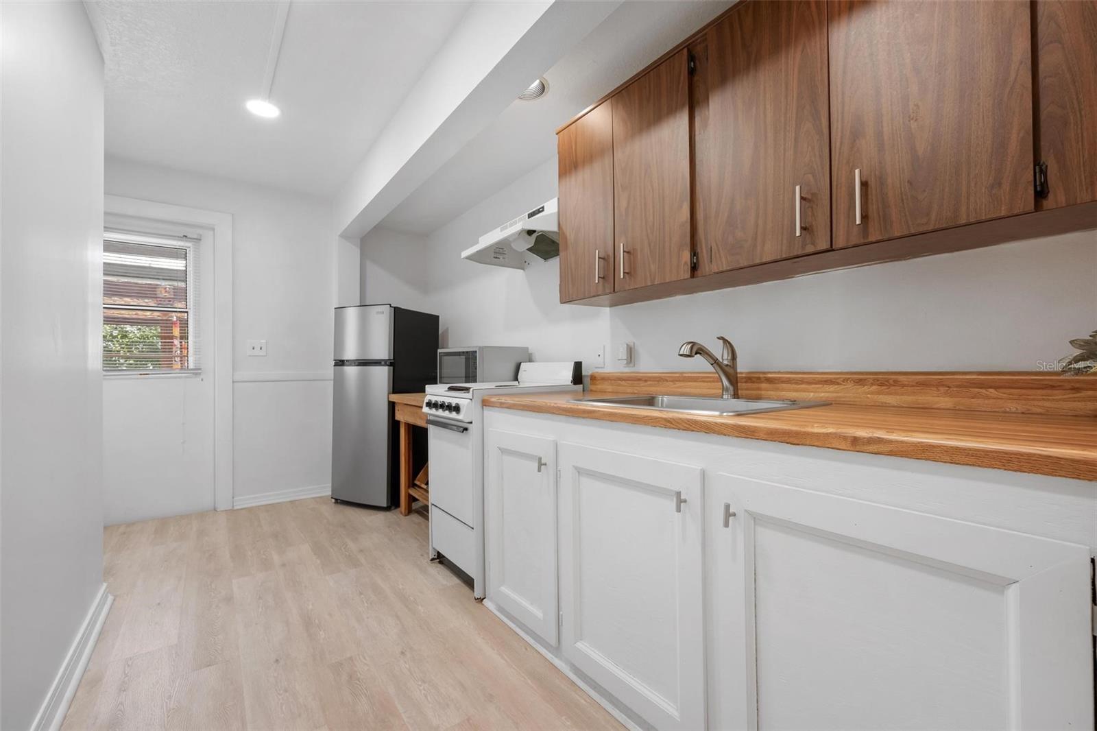 SHORE ACRES HEIGHTS - Residential