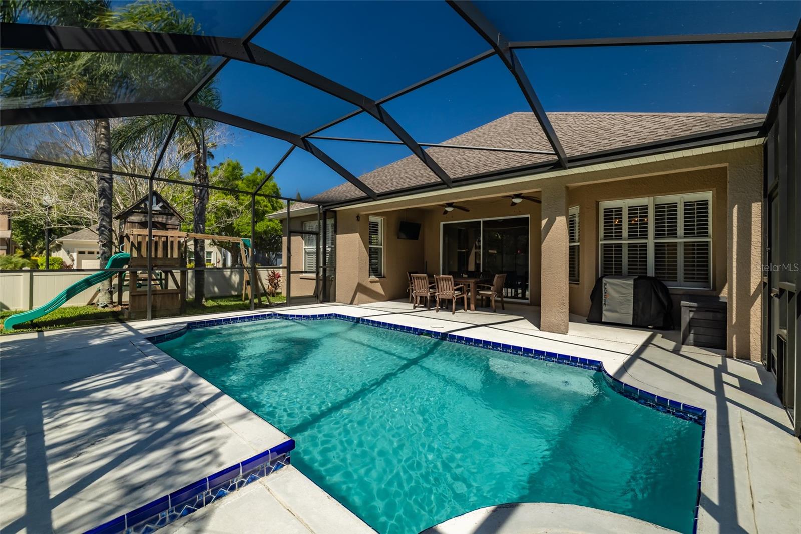 MANDOLIN PH 1 - Residential