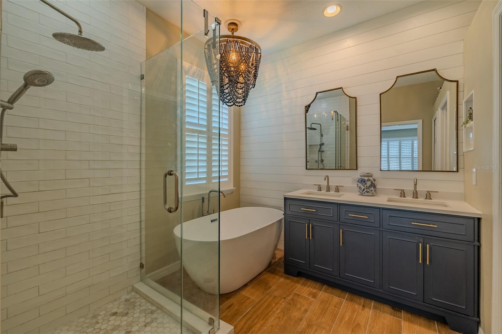 MANDOLIN PH 1 - Residential