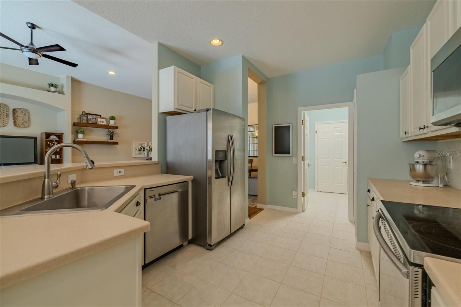 MANDOLIN PH 1 - Residential