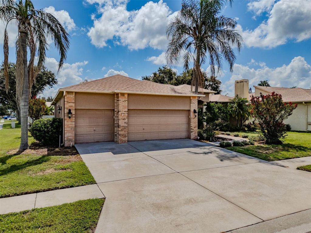 Photo of 4401 Blantyre Place, Valrico, FL 33596 (MLS # TB8415899)