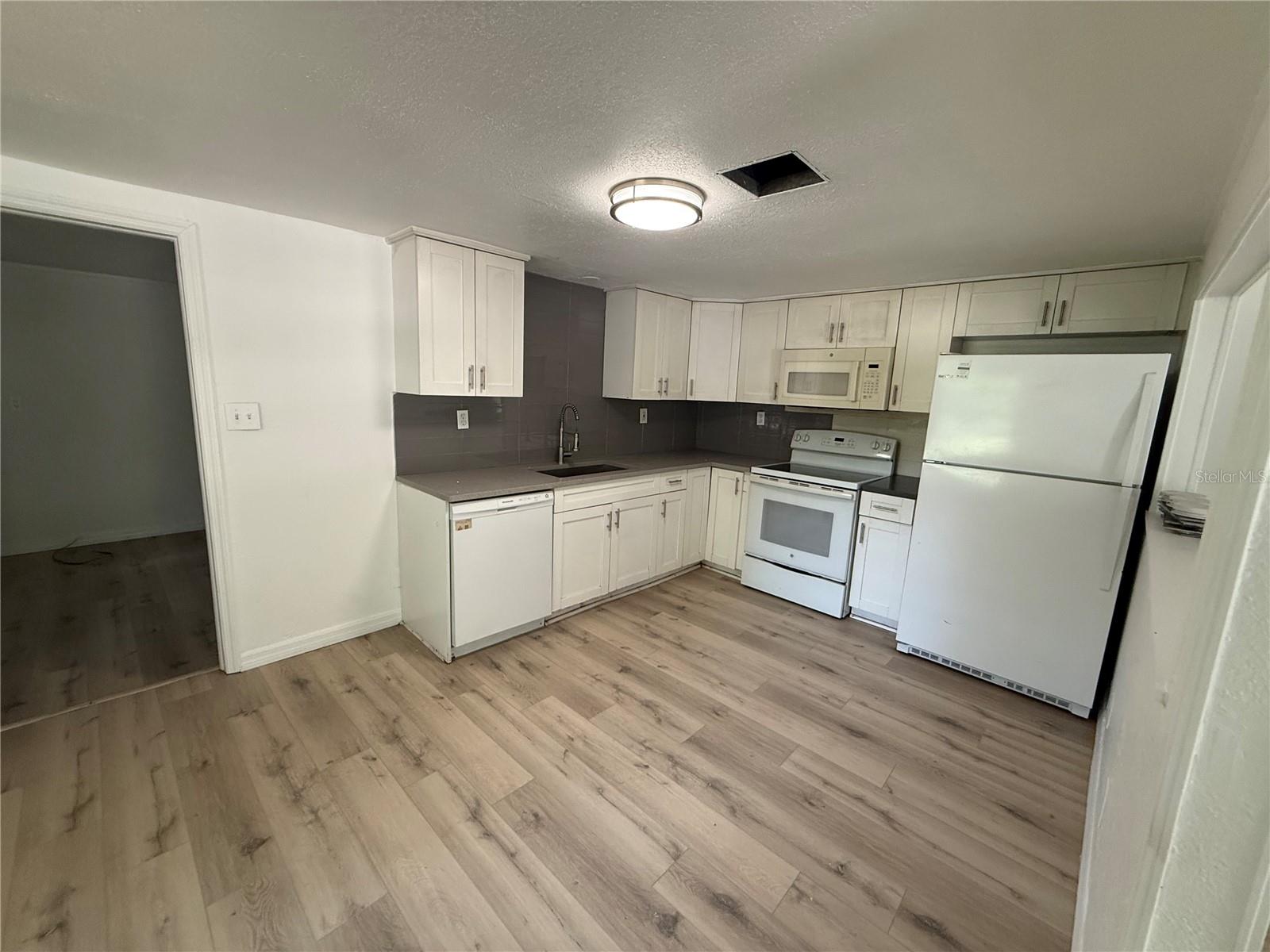 UNPLATTED - Residential