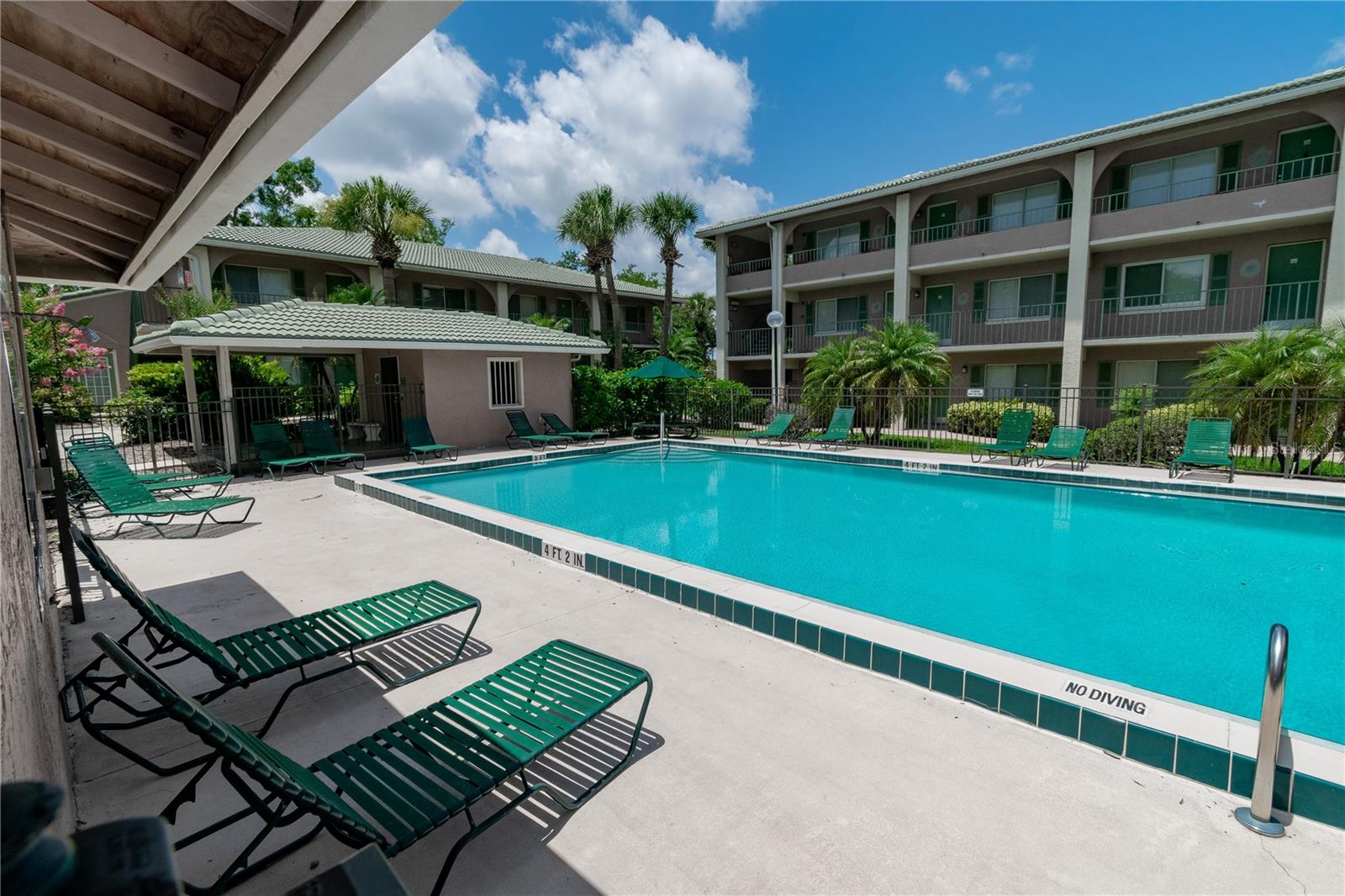 WATERSIDE AT CRANES ROOST A CONDO COMMUNITY - Residential