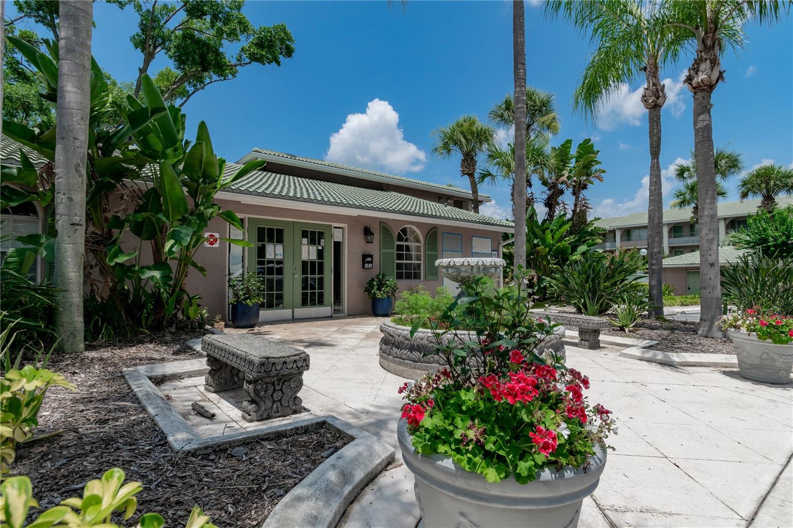 WATERSIDE AT CRANES ROOST A CONDO COMMUNITY - Residential