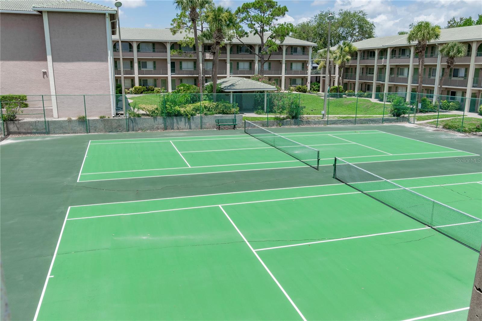 WATERSIDE AT CRANES ROOST A CONDO COMMUNITY - Residential