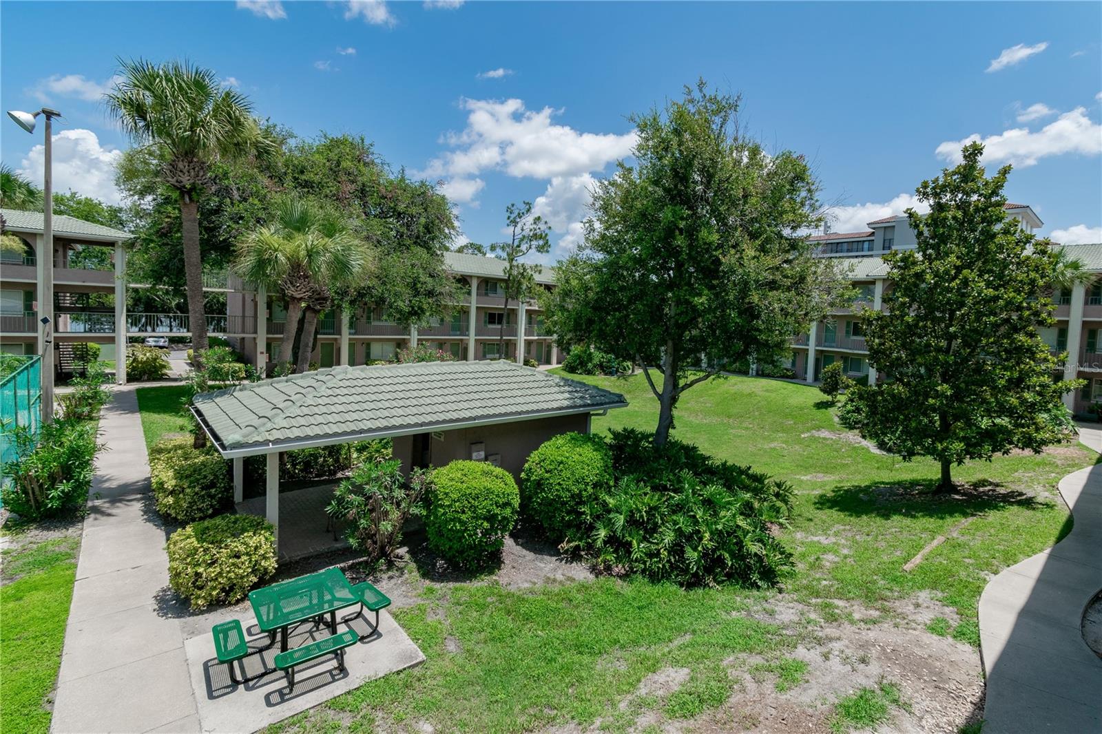 WATERSIDE AT CRANES ROOST A CONDO COMMUNITY - Residential