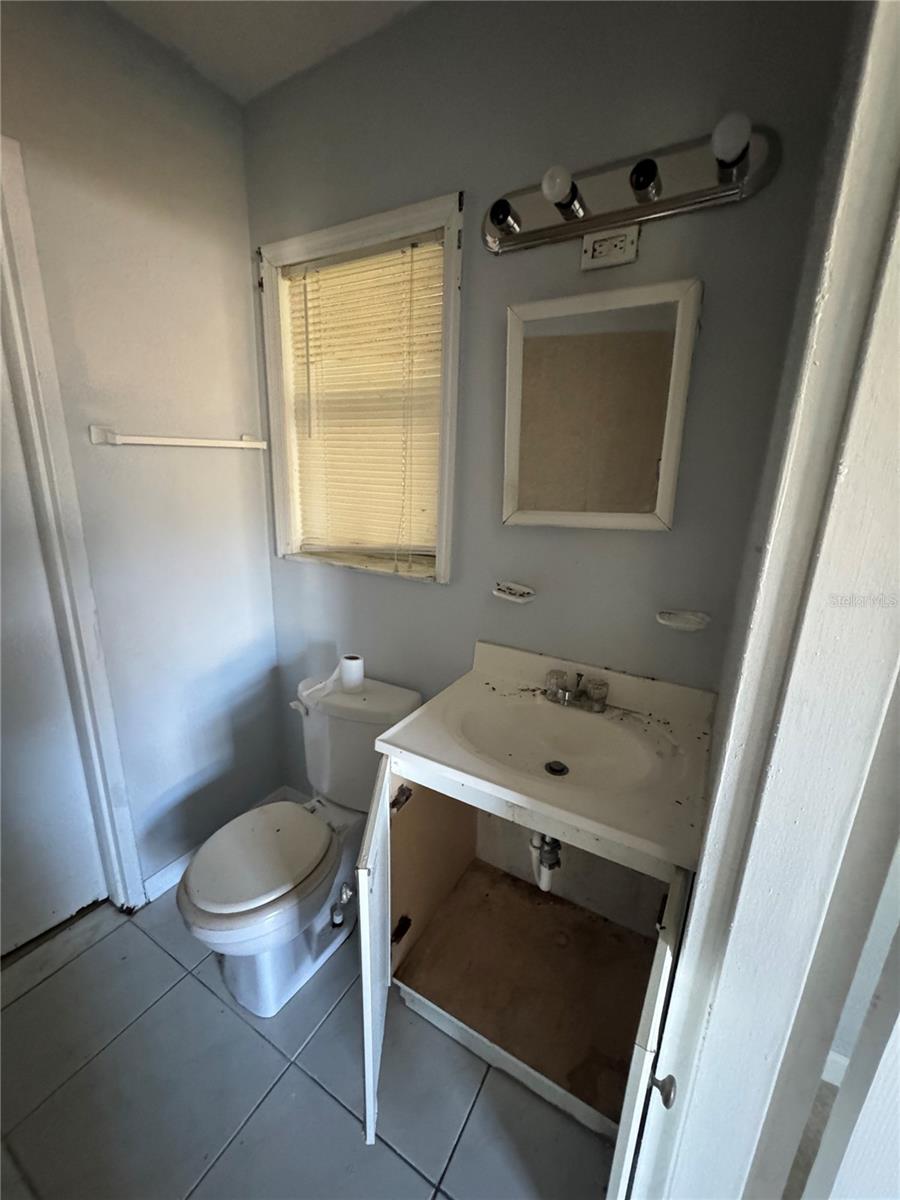 ROCKLEDGE PINES UNIT 01 - Residential