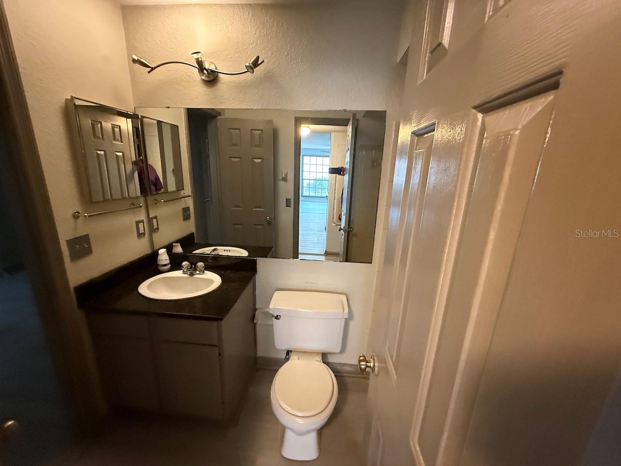 HIDDEN SPGS CONDO - Residential