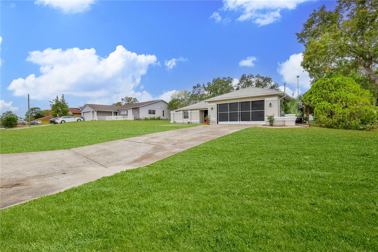 SPRING HILL - Residential