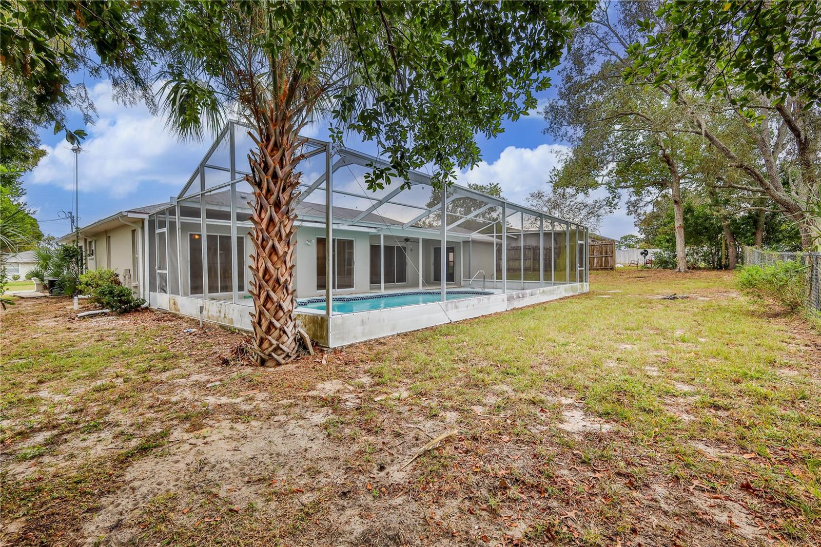 SPRING HILL - Residential