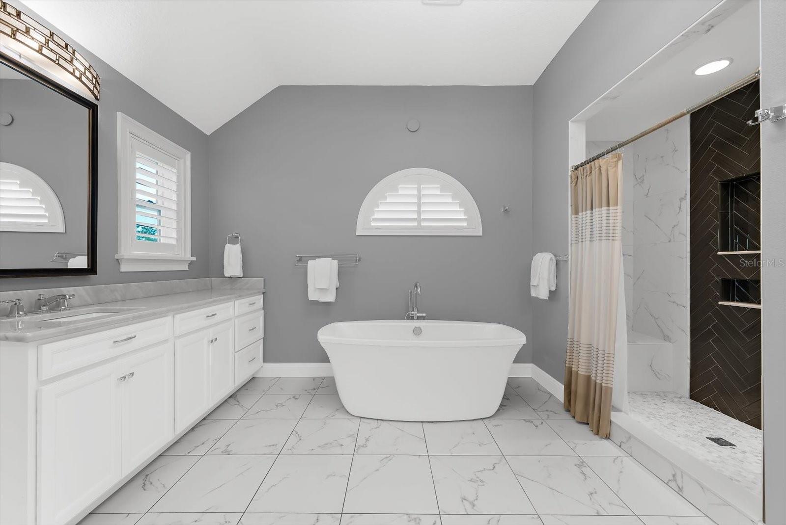 MARINER VILLAGE SUB - Residential