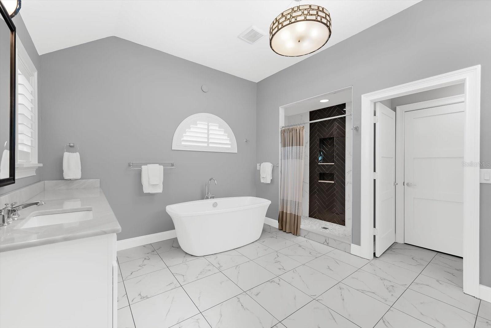 MARINER VILLAGE SUB - Residential