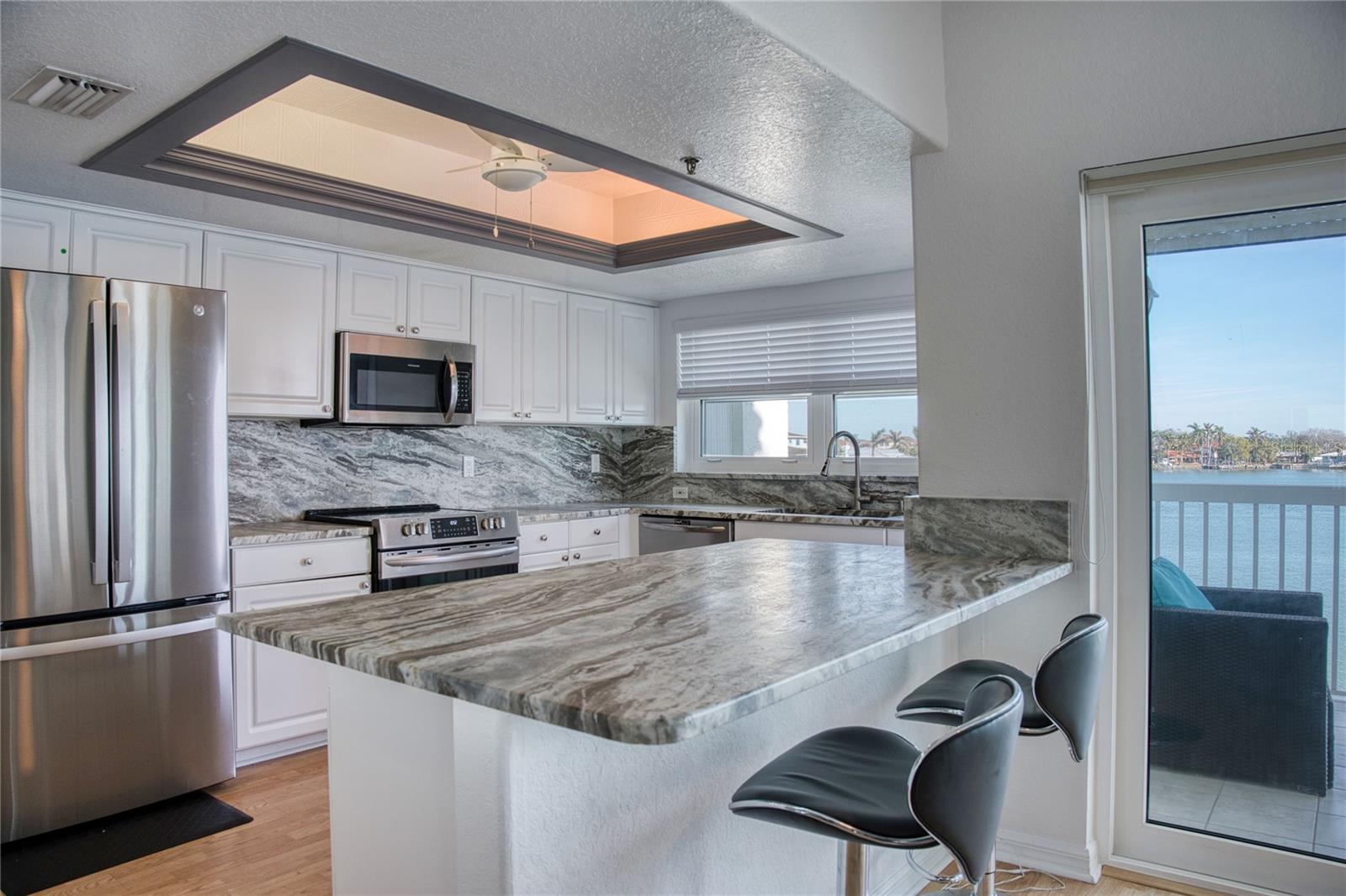 CAPTIVA CAY - Residential