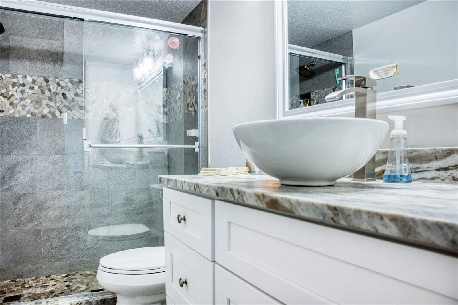 CAPTIVA CAY - Residential