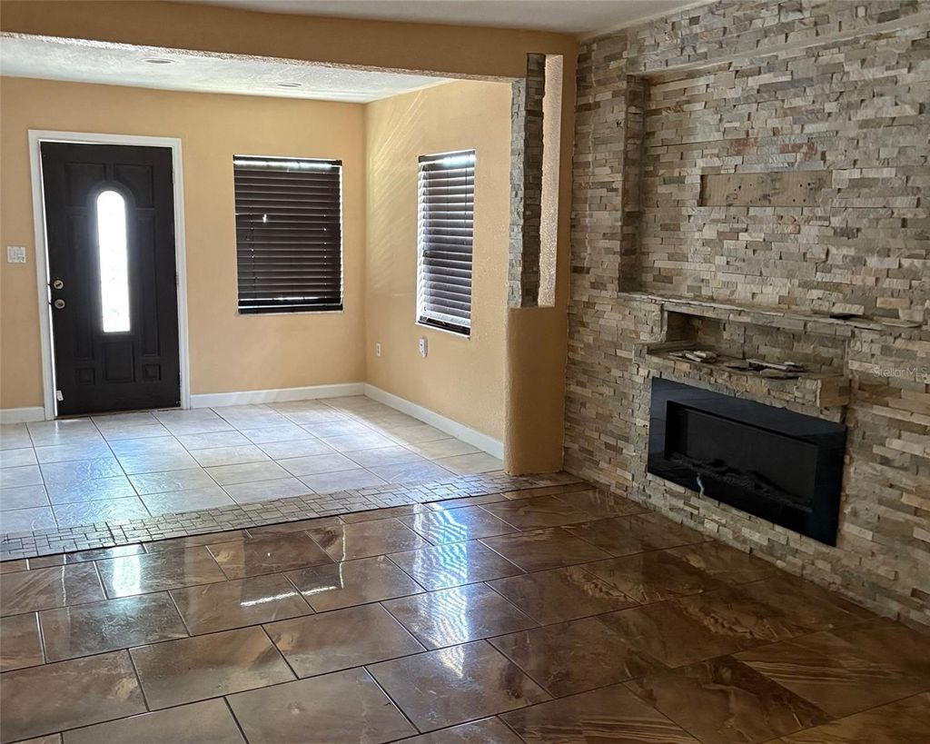 Photo of 212 Bassedena Circle S, Lakeland, FL 33805 (MLS # TB8494002)