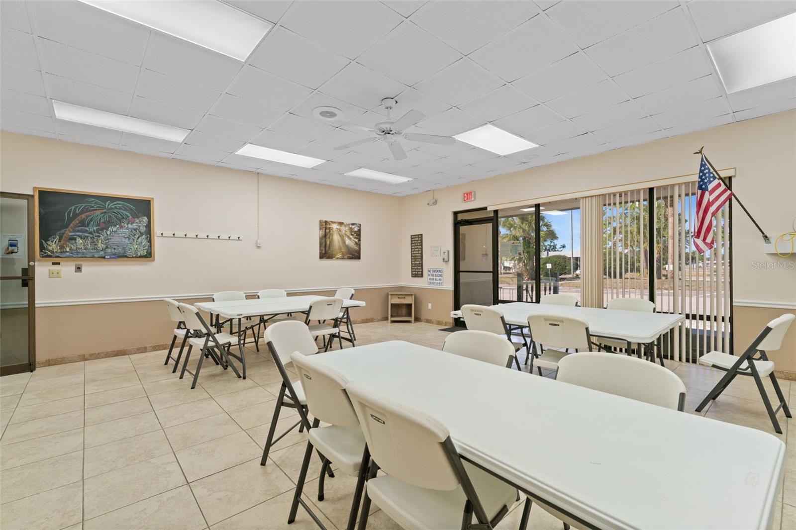 HOLIDAY PARK - Residential