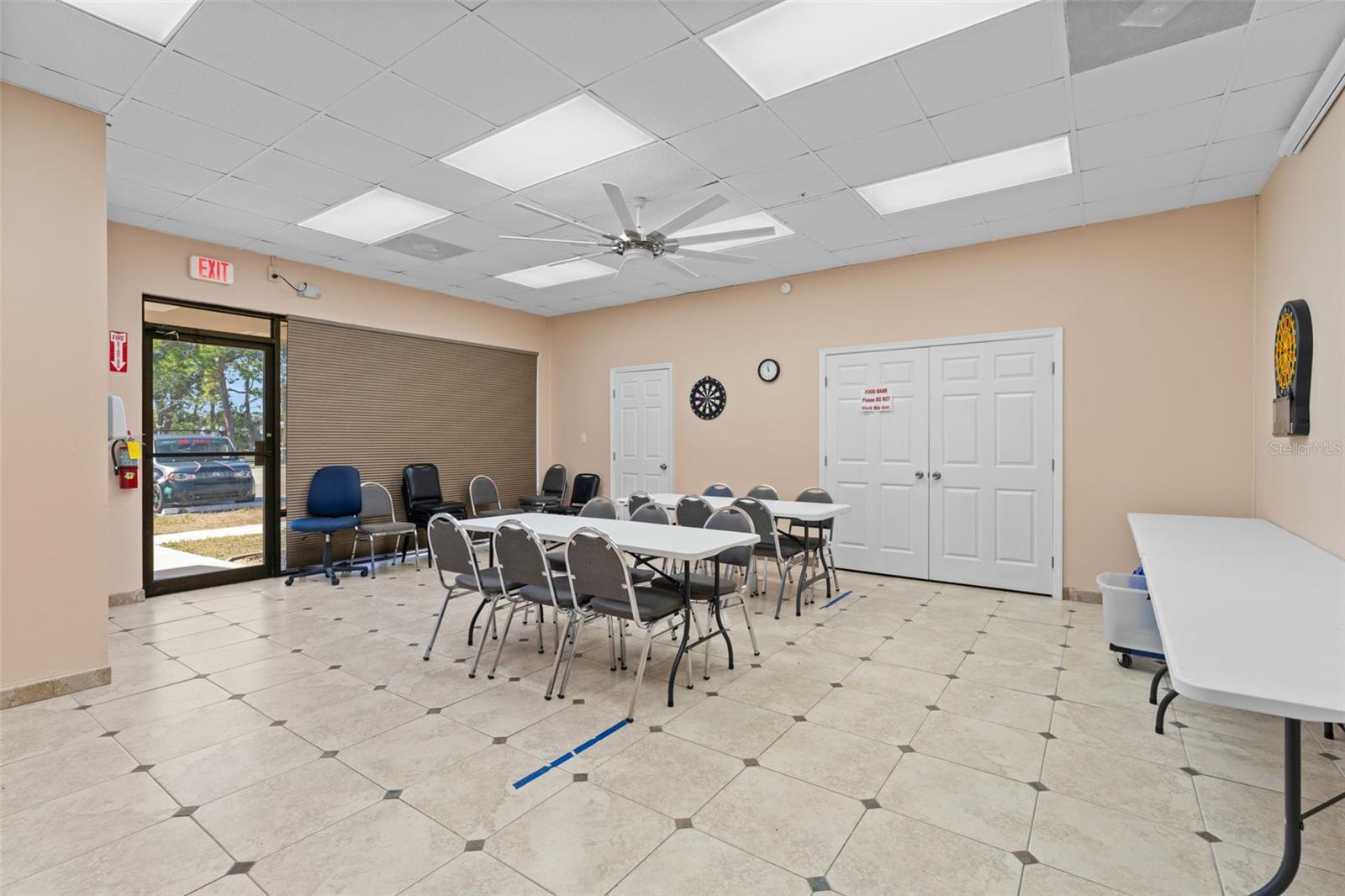 HOLIDAY PARK - Residential