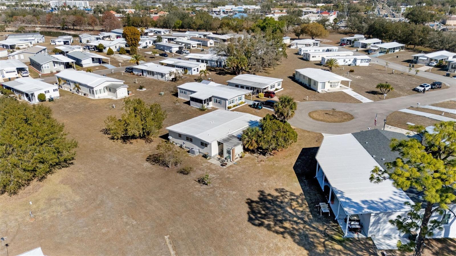 HOLIDAY PARK - Residential