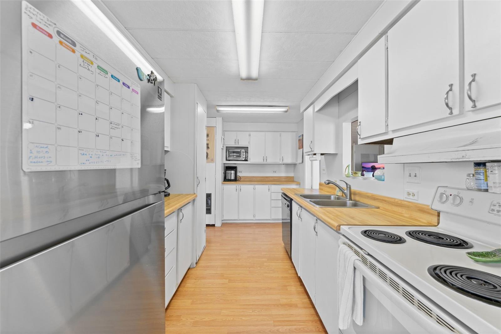 HOLIDAY PARK - Residential