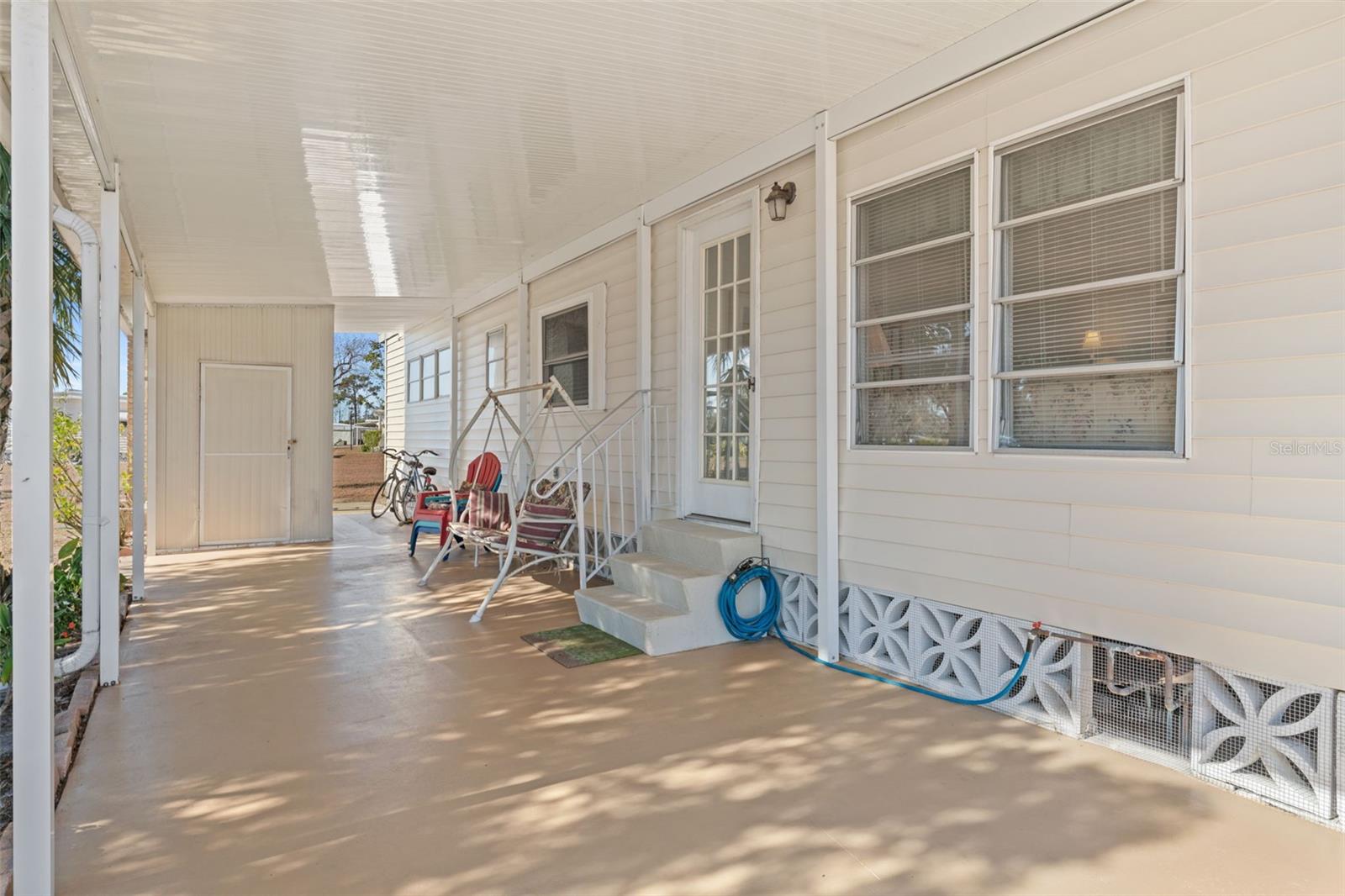 HOLIDAY PARK - Residential