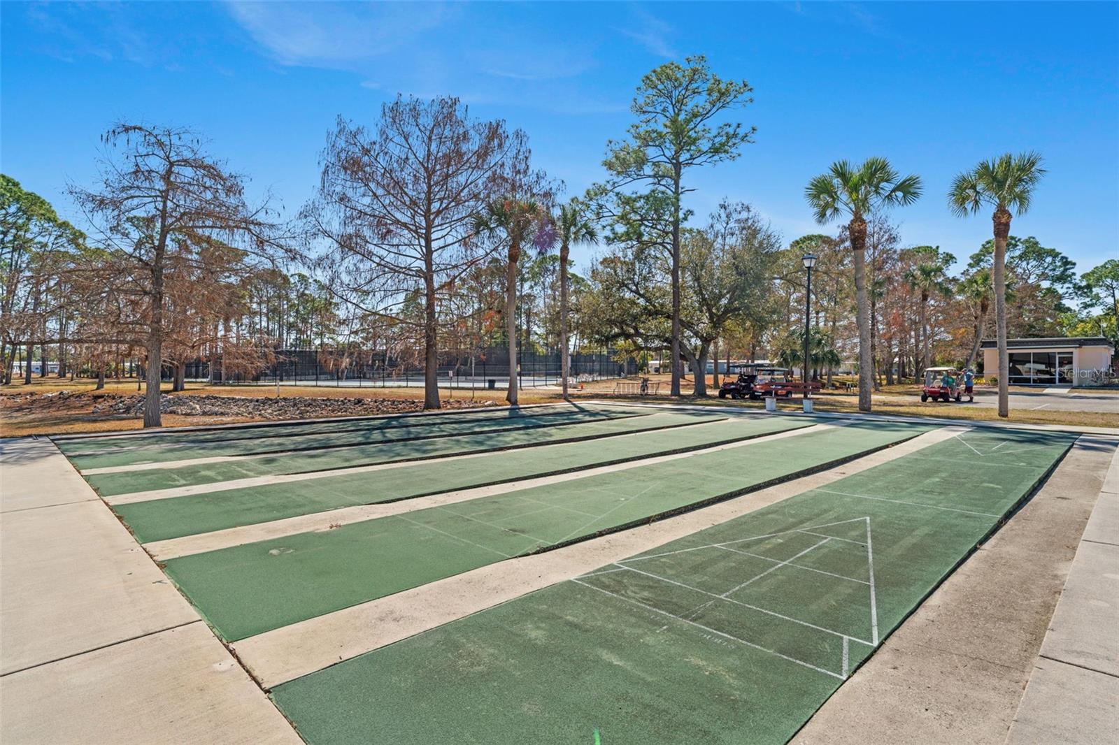 HOLIDAY PARK - Residential