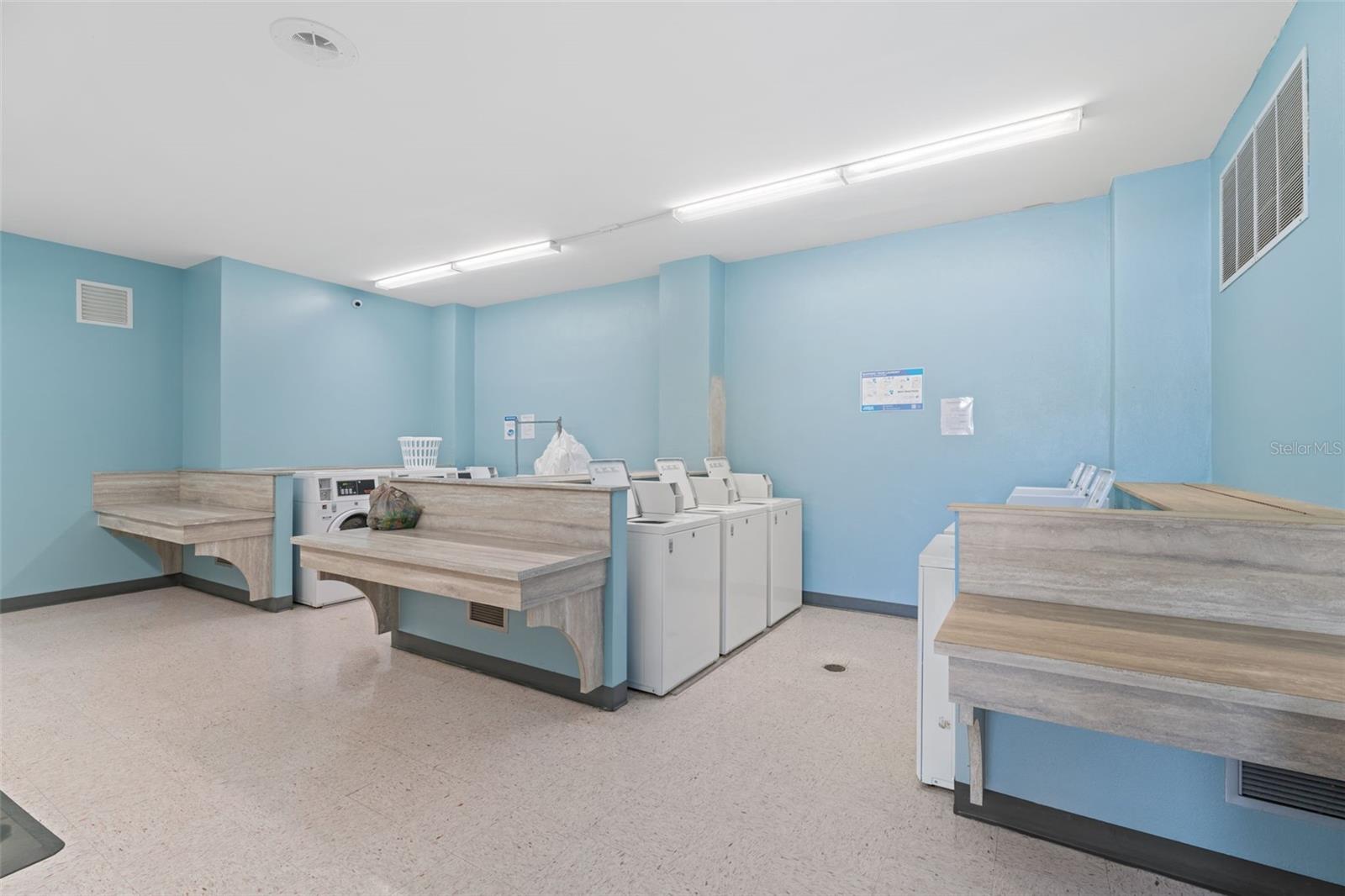 HOLIDAY PARK - Residential