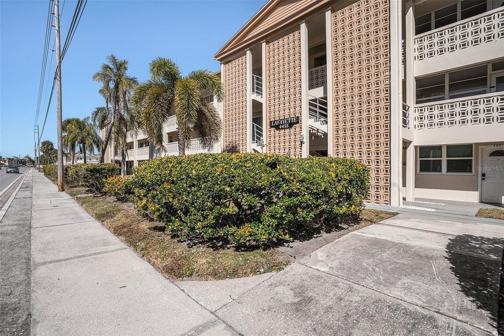 Photo of 4455 Duhme Road #304, St Petersburg, FL 33708 (MLS # TB8471484)