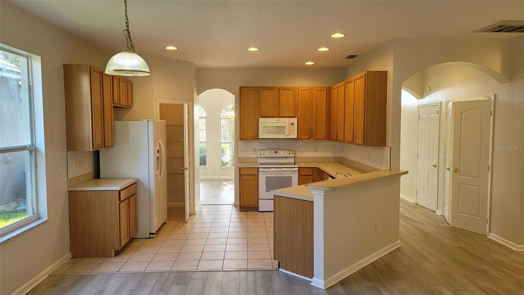 Photo of 15317 Markham Drive, Clermont, FL 34714 (MLS # G5117895)