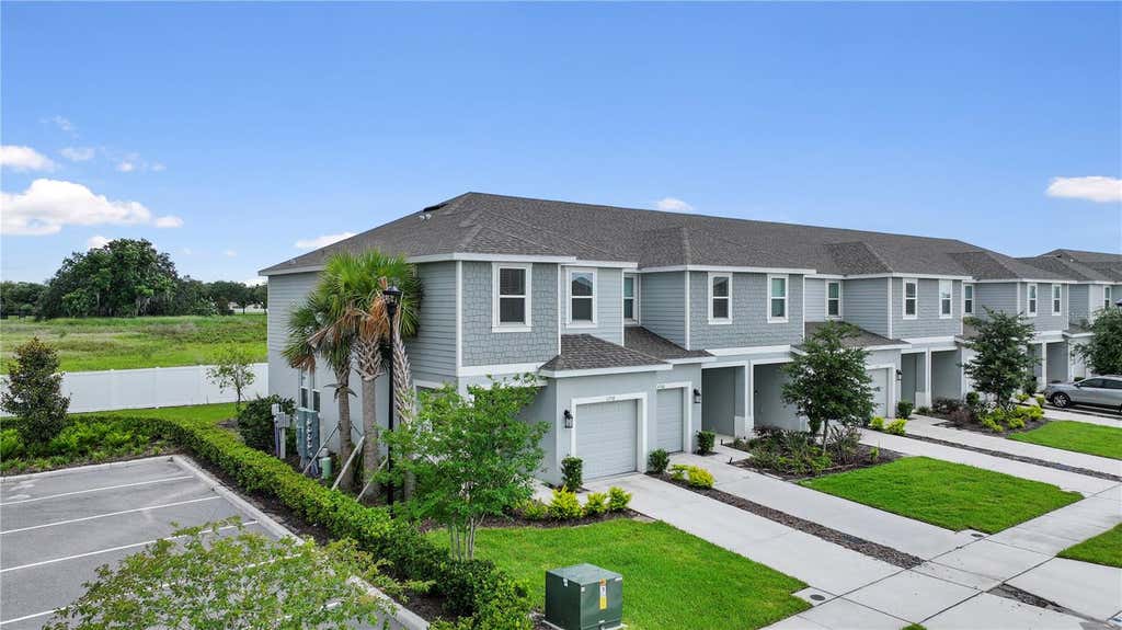 Photo of 4790 Revolutionary Way, Saint Cloud, FL 34769 (MLS # O6417373)