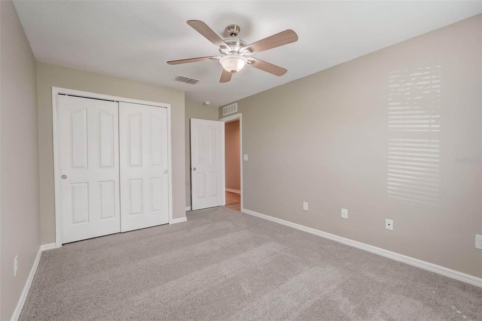 SHINGLE CRK RESERVE/OAKS PH 3 - Residential