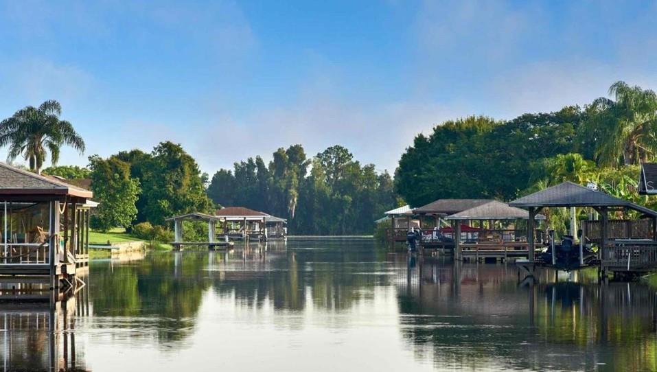 INDIAN LAKE ESTATES - Land