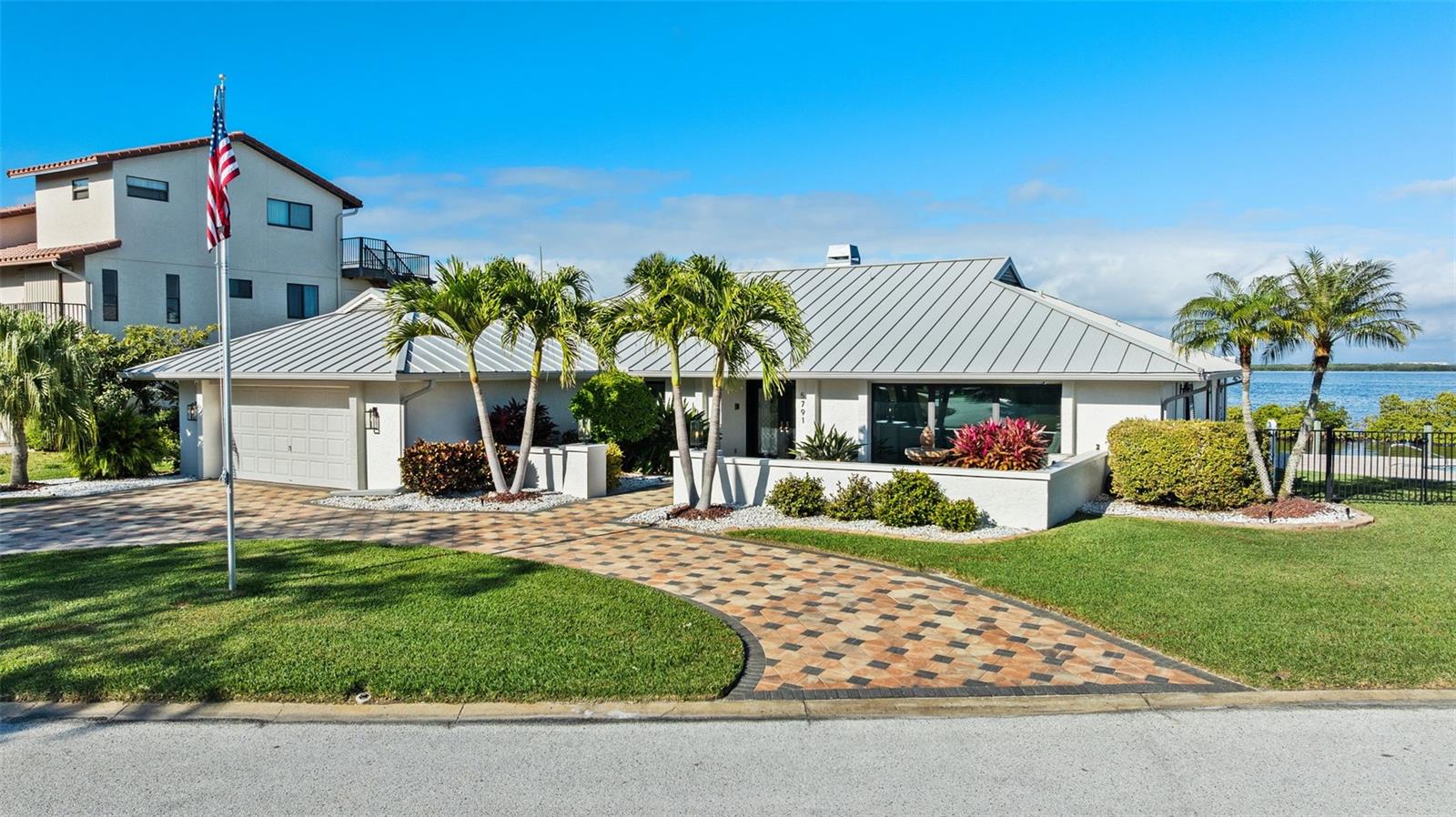 FLOR A MAR REP - Residential