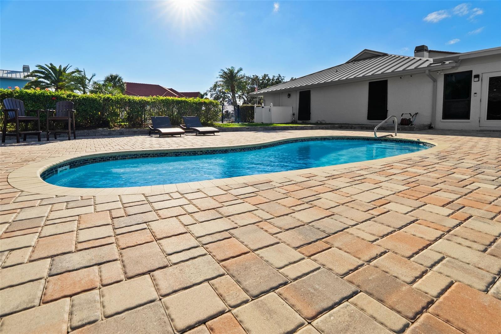 FLOR A MAR REP - Residential